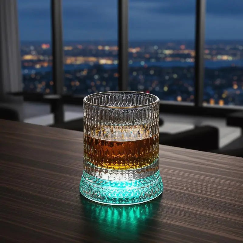 Vintage Glass 360 ° Rotating Glass Cup With Base Creative Glowing Rotation Glass Light Luxury Glass Brandy Wine Cup Glassware