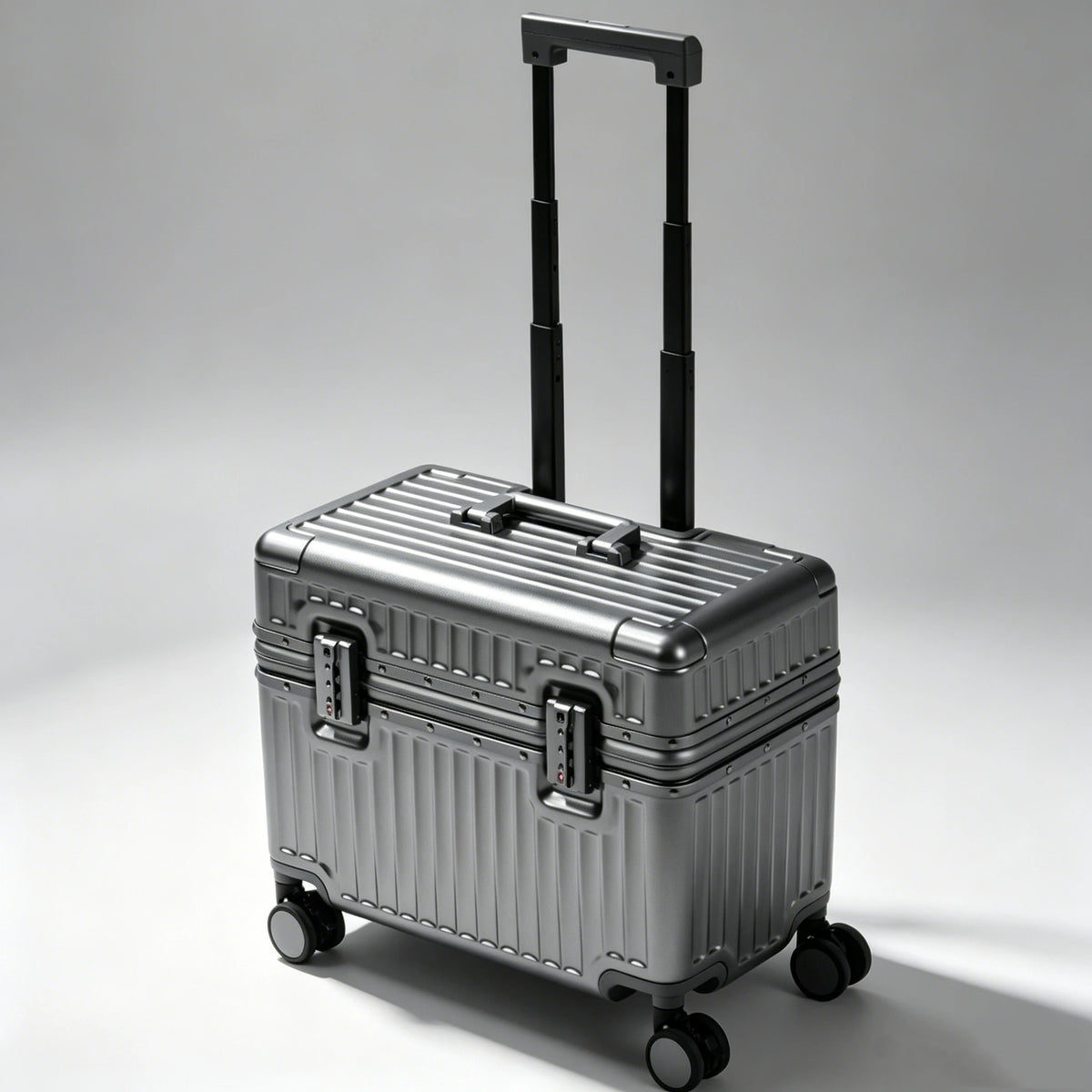 Top Opening Suitcase 18inch Boarding Carry-on Travel Photographer Rolling Luggage PC Material with Aluminum Alloy Frame TSA Lock