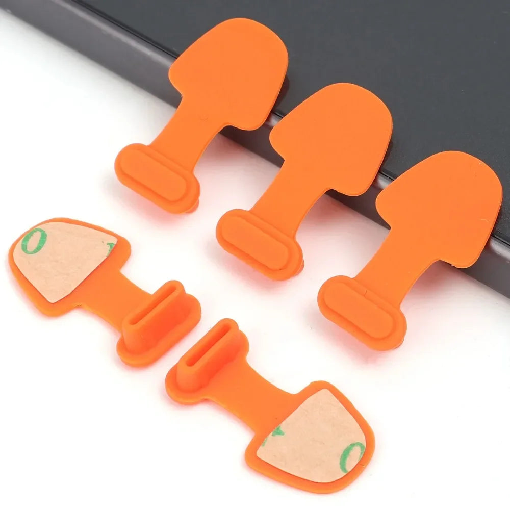 2-12PCS Anti-Lost Dust Plugs Type C Charging Port Cover for IPhone 17 16 15 Xiaomi 17 Samsung S26 TYPE-C Stopper Cap Dustplugs
