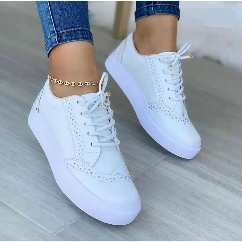 New Women's Low-top Vulcanized Shoes Round Toe Casual Shoes Flat Shoes Versatile Comfortable New Women Flat Fashion Sneaker