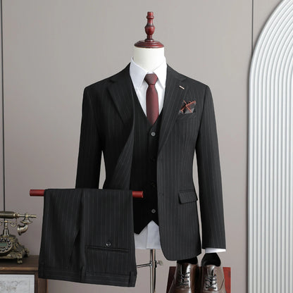 A Stylish and Cool Striped Casual Business Three-Piece Suit Set for the Autumn of 2025, a High-Quality Wedding Suit