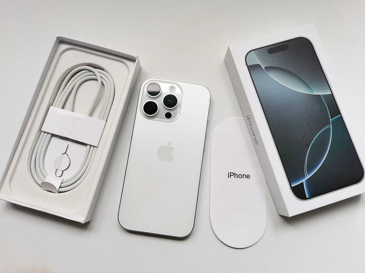 Original iPhone 16 Pro Max 6.9" Genuine Physical SIM/eSIM Genuine XDR OLED Face ID NFC A18Pro 8GB 256/512GB/1TB 5G Mobile Phone