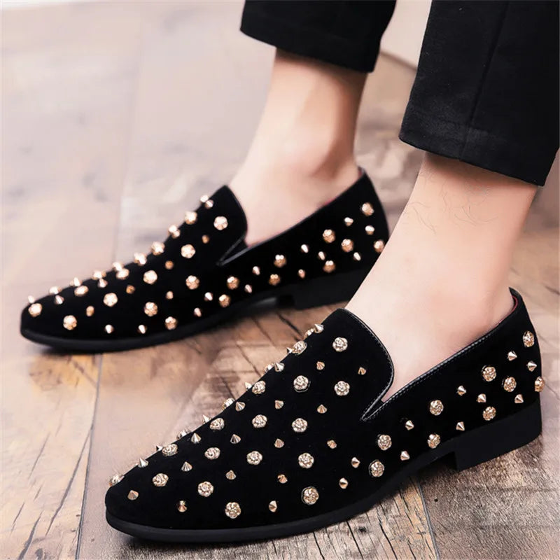 Trendy New Wedding Dress Rock Punk Rivet Suede Leather Shoes For Men Driving Loafers Prom Homecoming Party Footwear Zapatos