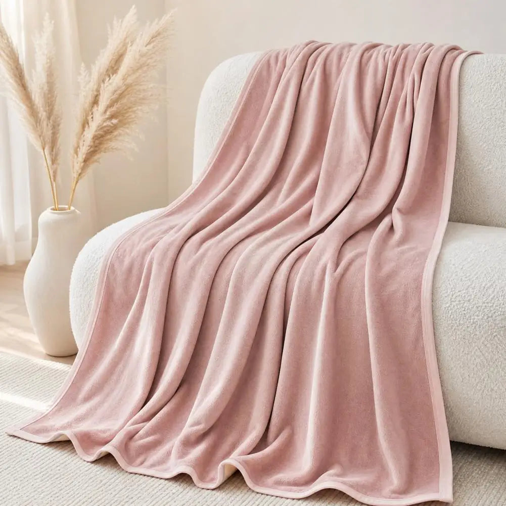 Durable Blanket Solid Color Flannel Throw Blanket Lightweight Plush Bed Cover Soft Fuzzy Sofa Blanket for Cozy Nap Sleeping