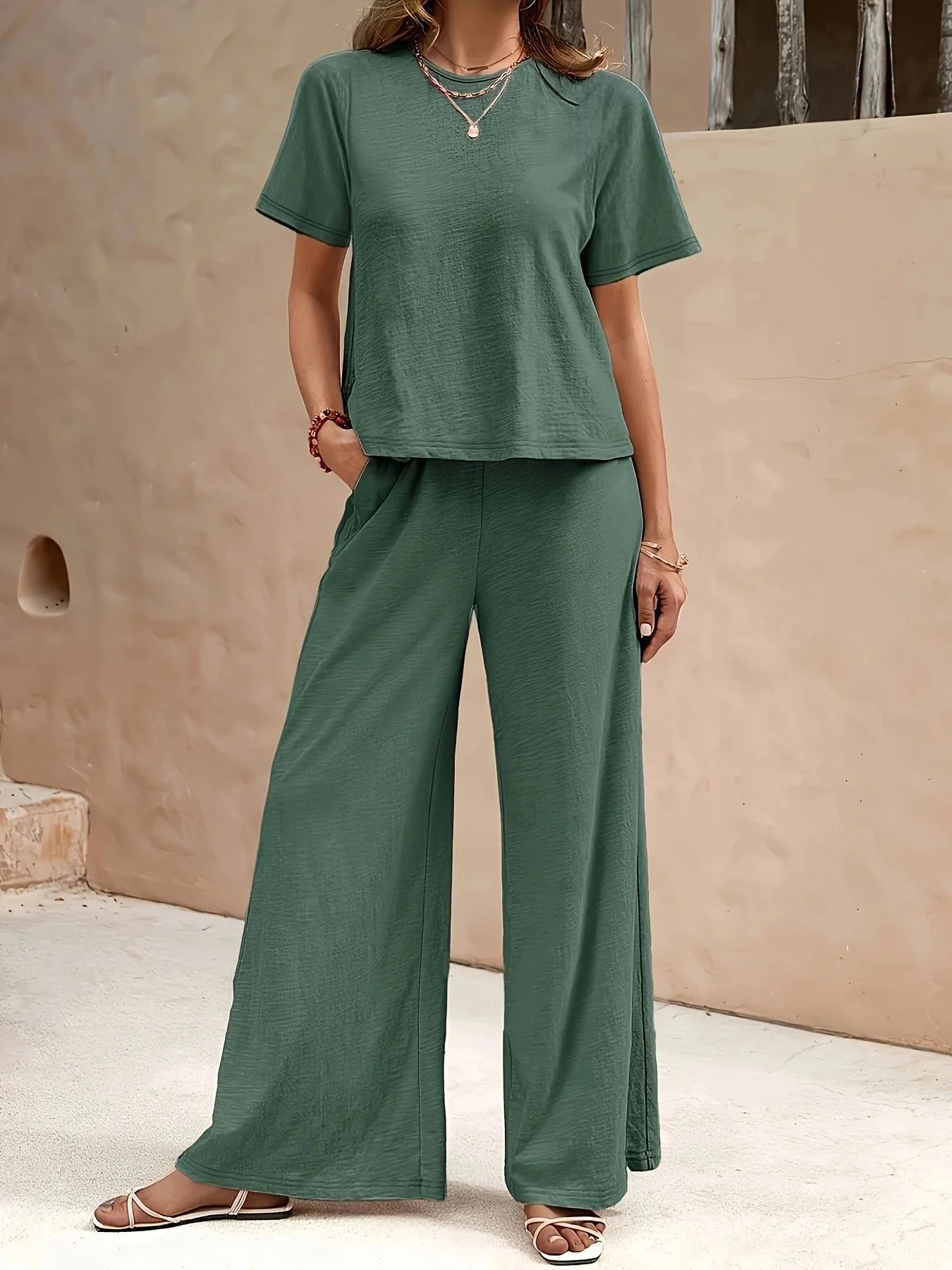 2026 New Solid Green Women Loungewear Set Round Neck Crop Short Sleeve Top Elastic Waist Wide Leg Pants Casual Two Piece Pajamas