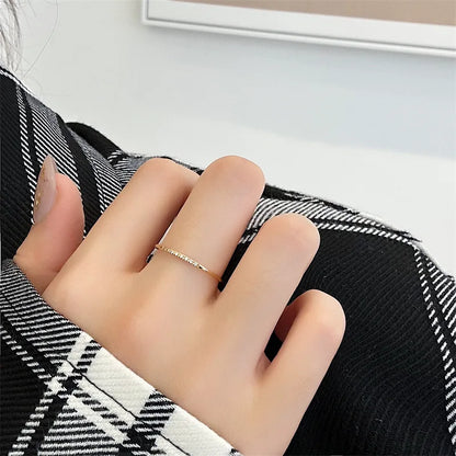 New Fashion stainless steel Cubic Zirconia Thin Finger Ring Fashion Jewelry Zircon Wedding Ring