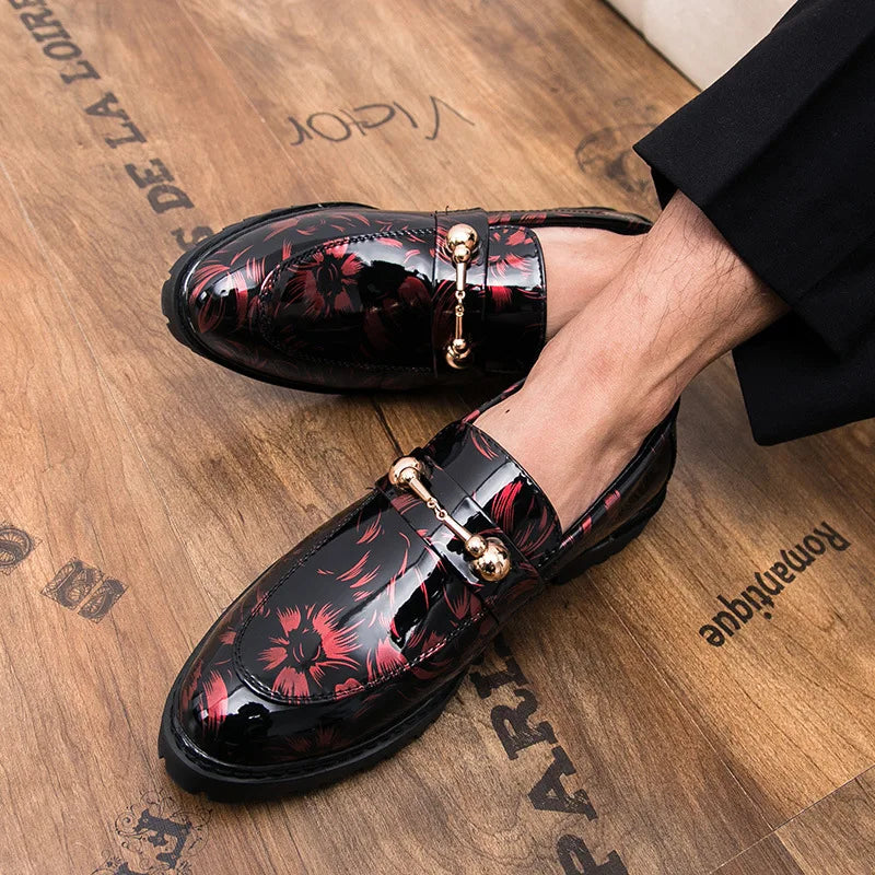 Men Dress Shoes Spring Autumn Slip on Patent Leather Male Loafers Pointed Toe Formal Shoe Large Size Flats Soft Luxury Mens Shoe