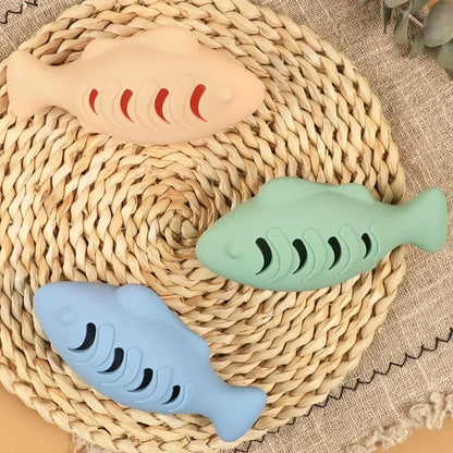 Fish-Shaped Cat Chew Toy - Dental Treat Dispenser Puzzle, Safe Silicone, No Battery, Interactive Pet Snack Game