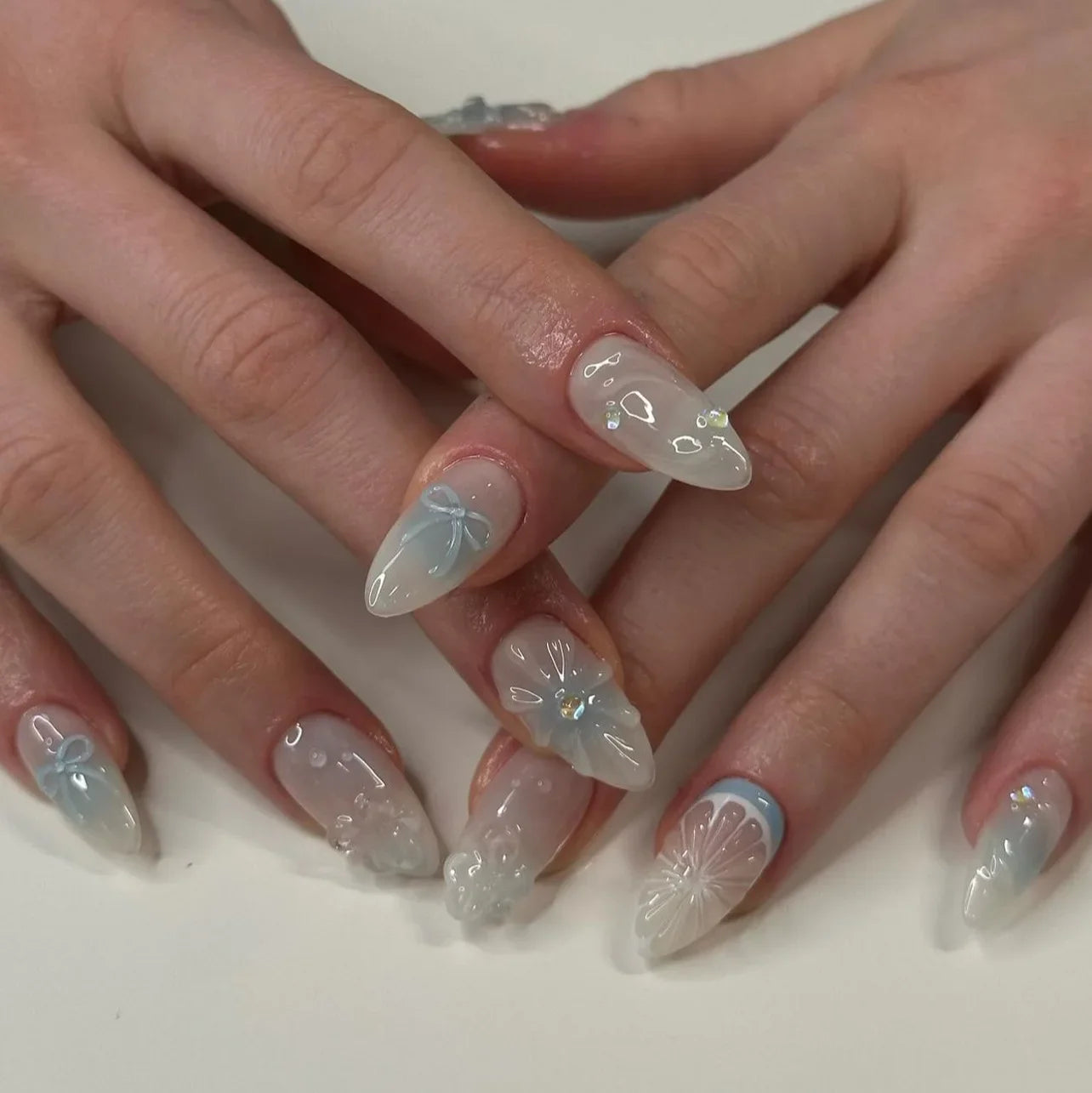 3D Lemon Blue White Striped French Nail Art Summer Chic Short Round False Nails Detachable Finished Fake Nails Press on Nails