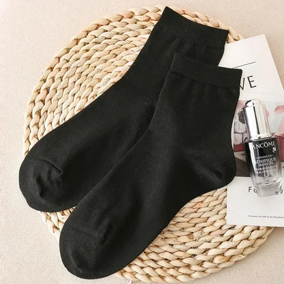 Women's Mulberry Silk Socks Thin Anti-odor Breathable Sweat-absorbent Ankle Socks / 80% Mulberry Silk+17% Nylon+3% Spandex