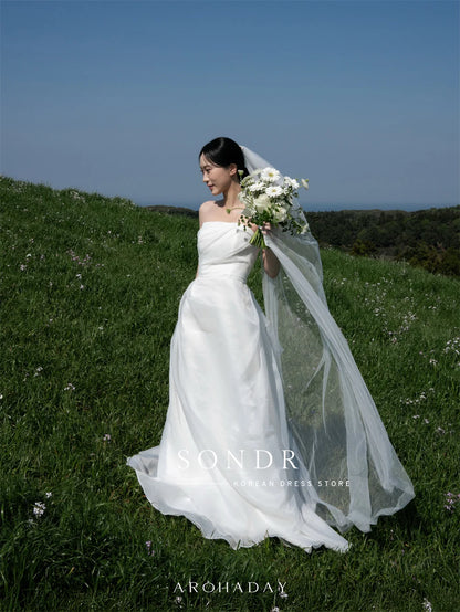 Sondr Elegant Ivory Organza Korean Wedding Snap Dress Strapless Puffy A Line Bridal Gowns Floor Length Outdoor Photography Gown