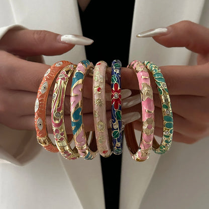 Elegant Enamel Dropped Glaze Flower Texture Bracelet For Women Retro Gold Plated Evil Eye Floral Zircon Bangle Party Jewelry