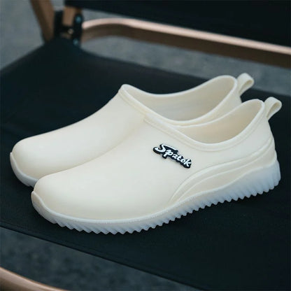 Ladies' fashionable new style waterproof shallow-toe anti-slip rain shoes, wear-resistant kitchen thick-soled short-tube work ru