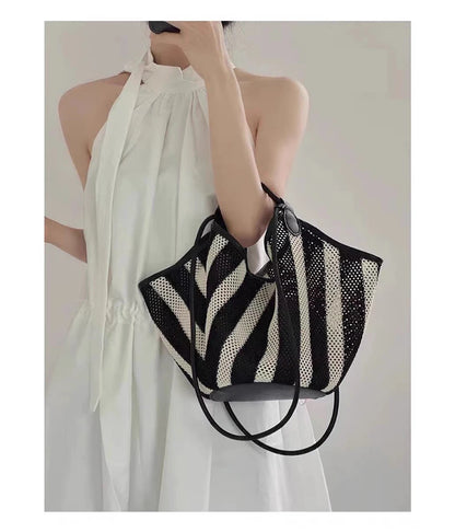 HIGHREAL Forest Lazy Style Crossbody Bag Bohemian Handmade Grass Woven Bag Leisure Vacation Beach Women's Woven Dumpling Bun