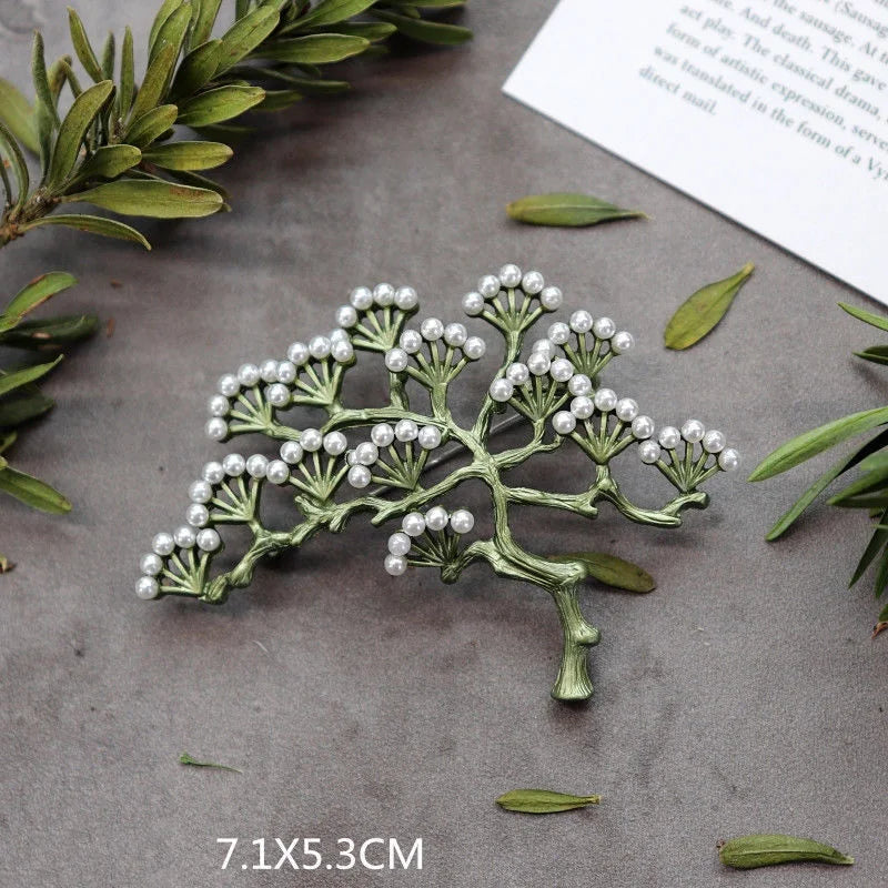 Creative Handmade Exquisite Green Plant Brooch Corsage Woman Retro Pearl Brooches Coat Accessories Jewelry