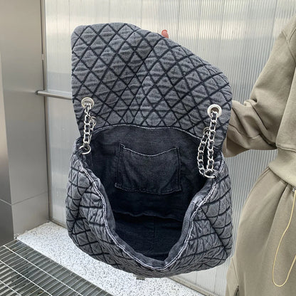 Embroidered lattice wash cloth large capacity leisure shoulder bag rhombus middle chain crossbody bag