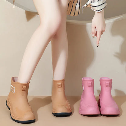 Women's Rain Boots Fashionable Summer Short Tube Rain Boots Adult Wear Gardening Work Water Shoes Rainy Season Commuting Shoes