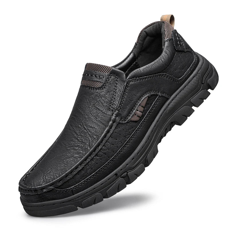 CLOHOOMen's Casual Loafers Handmade Breathable Leather Shoes with Thick Rubber Sole Comfortable Footwear Classic Hand Sewn Seams