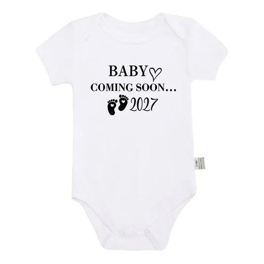 Baby Coming Soon 2027 Baby Bodysuit Pregnancy Announcement Onesie Short Sleeve Cotton Newborn Outfit Baby Reveal Photo Prop