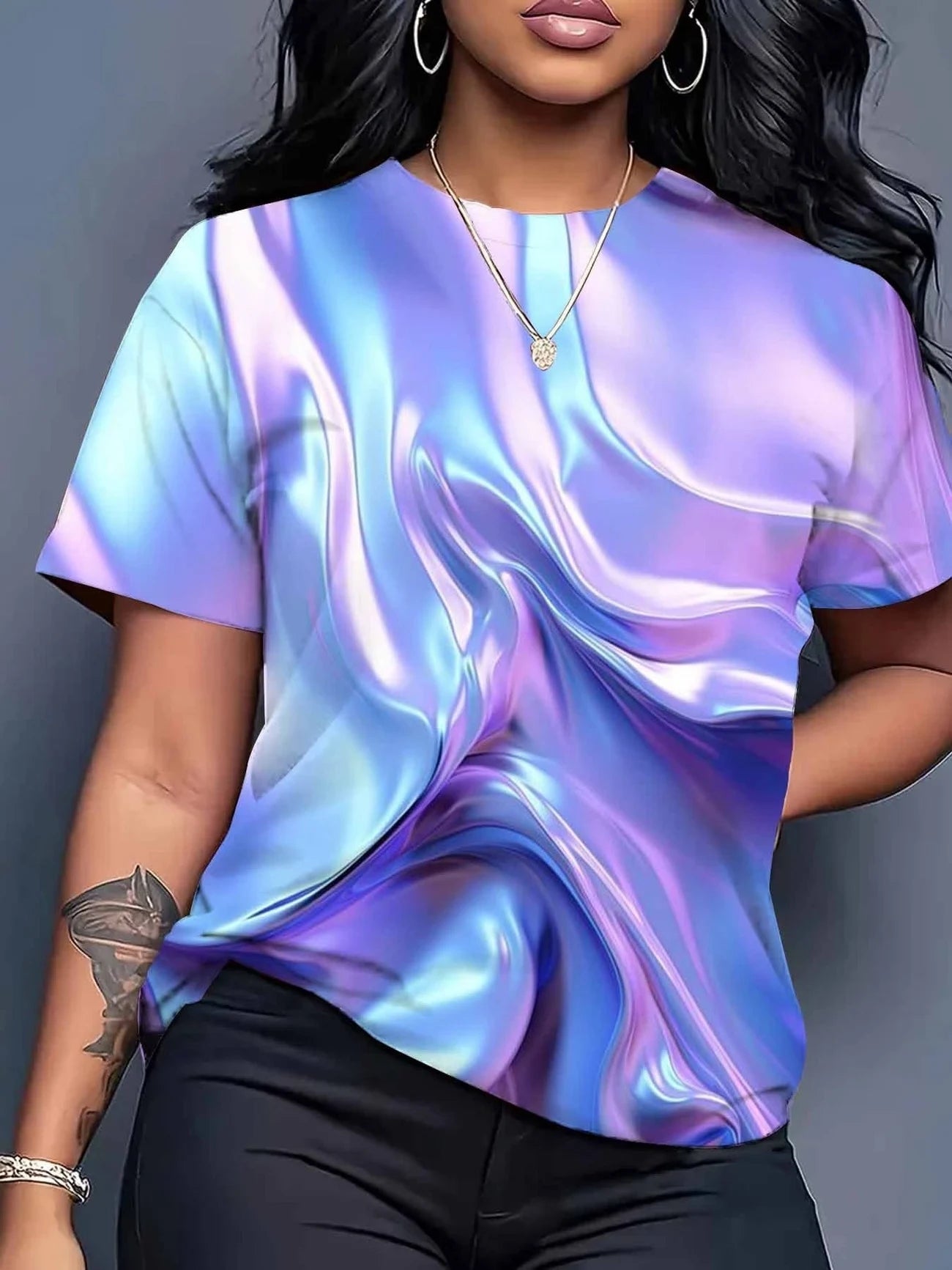 LUXURIOUS GLITTERY FEATHER PRINT IN GOLD, PINK & TEAL HUES—OPULENT, EYE-CATCHING STYLE. PAIR WITH JEANS FOR A STUNNING, GLAMOROU