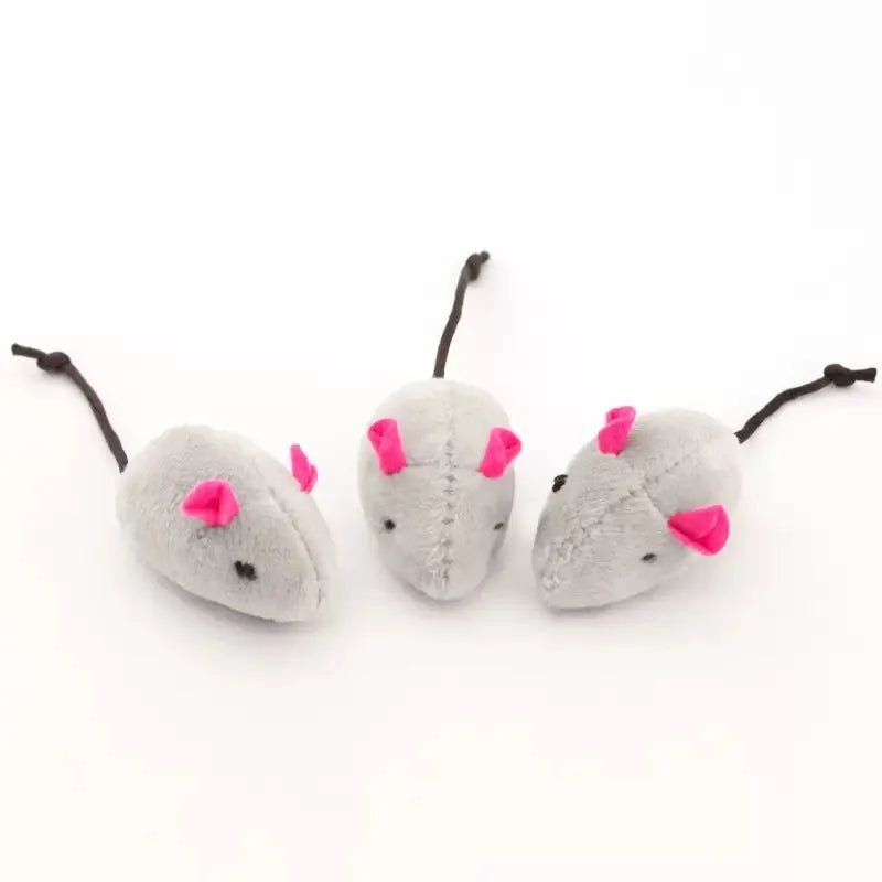 Interactive Catnip-Filled Rattle Mouse Toy for Cats Pretend Fur Design Pre-filled with Catnip for Enhanced Play Pet Game