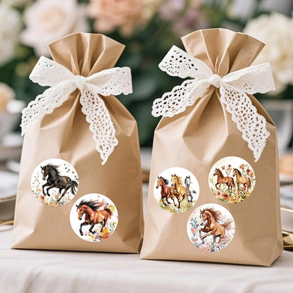 500pcs Horse Themed Round Stickers Gift Sealing Decals DIY Scrapbook Notebook Phone Stickers Holiday Decoration Supplies Gifts