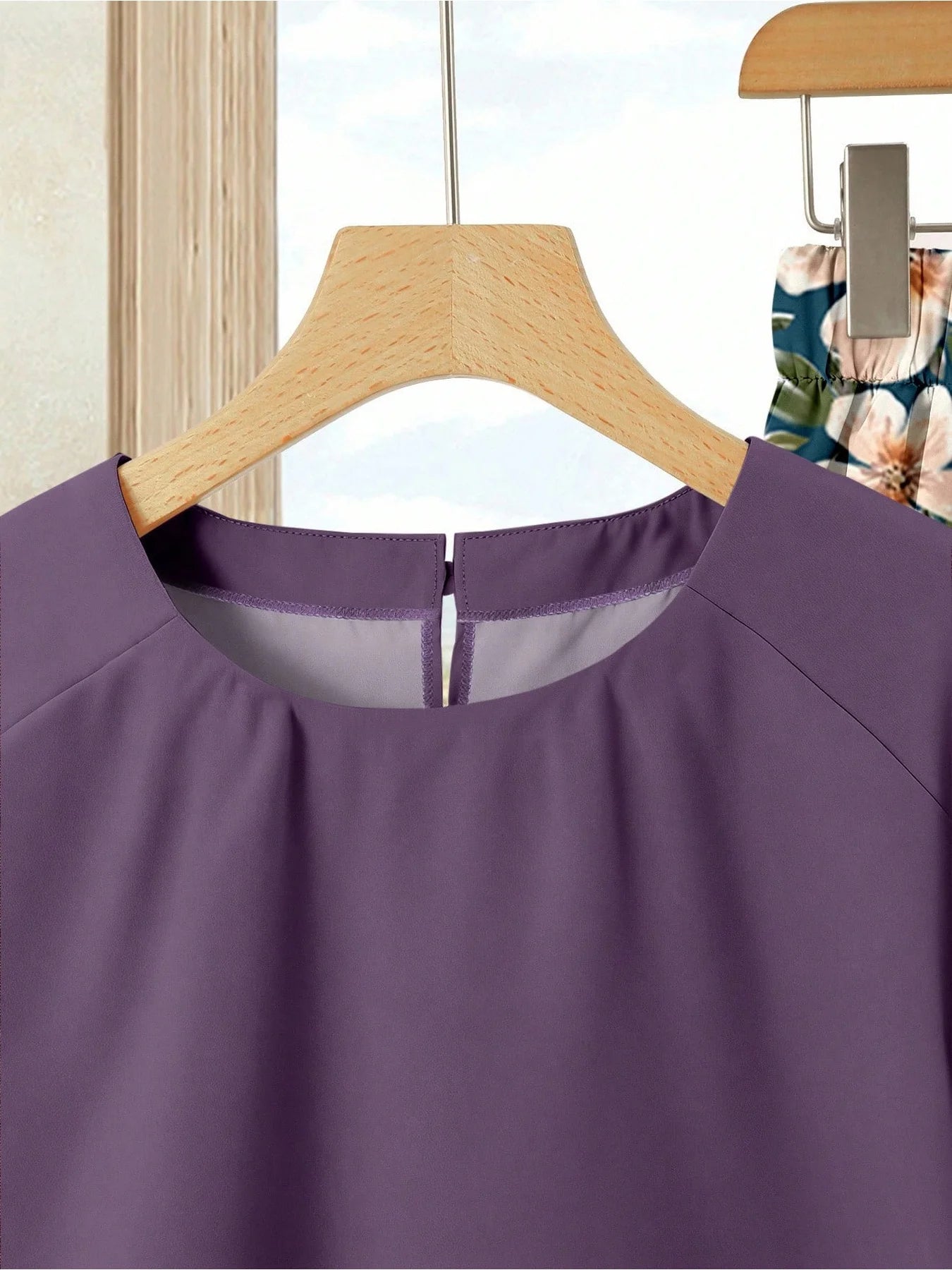 Retro Women's Plus Size Ink Purple Printed Skirt + Simple Purple Short-Sleeved T-Shirt Elegant Women's Casual Suit