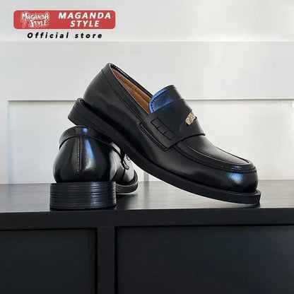Loafers leather shoes men gold coin design British style formal dress shoes for work commuting leisure and business set in derby
