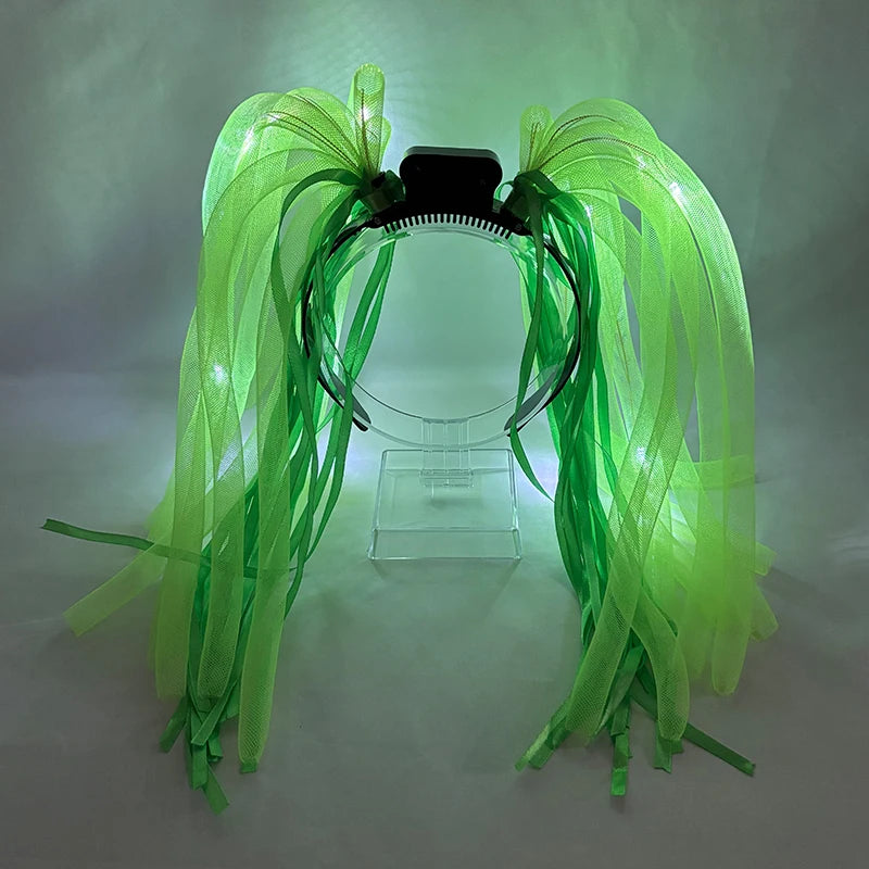 Light Up LED Glasses 5 Colors Heart Shape Glow Glasses Glow in The Dark Party Supplies Neon Party Favors for Kids Adults