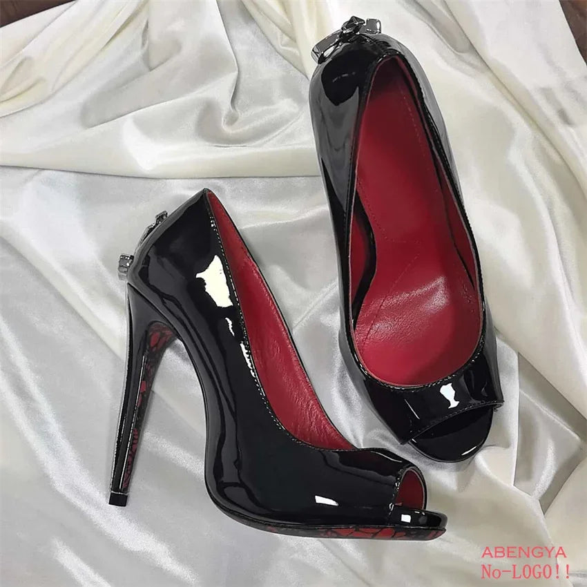 2025 Summer Sexy Gold Metal High Heels Shoes Women Pumps Designer Black Dress Shoes Fashion Party Prom Wedding Shoes For Women