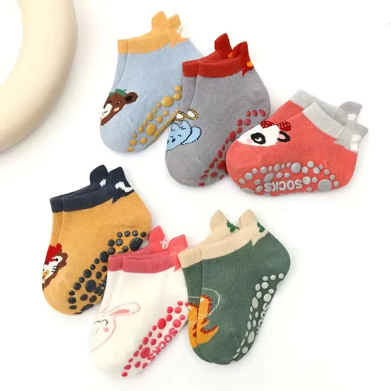 6 pairs of boys and girls' anti slip socks with cute cartoon animal patterns, comfortable and breathable baby floor socks