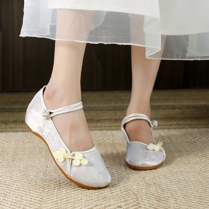 Embroidery Old Beijing Cloth Shoes Streetwear Embroidery Casual Vintage Cheongsam Autumn Sneakers Women Shoes Ethnic Style