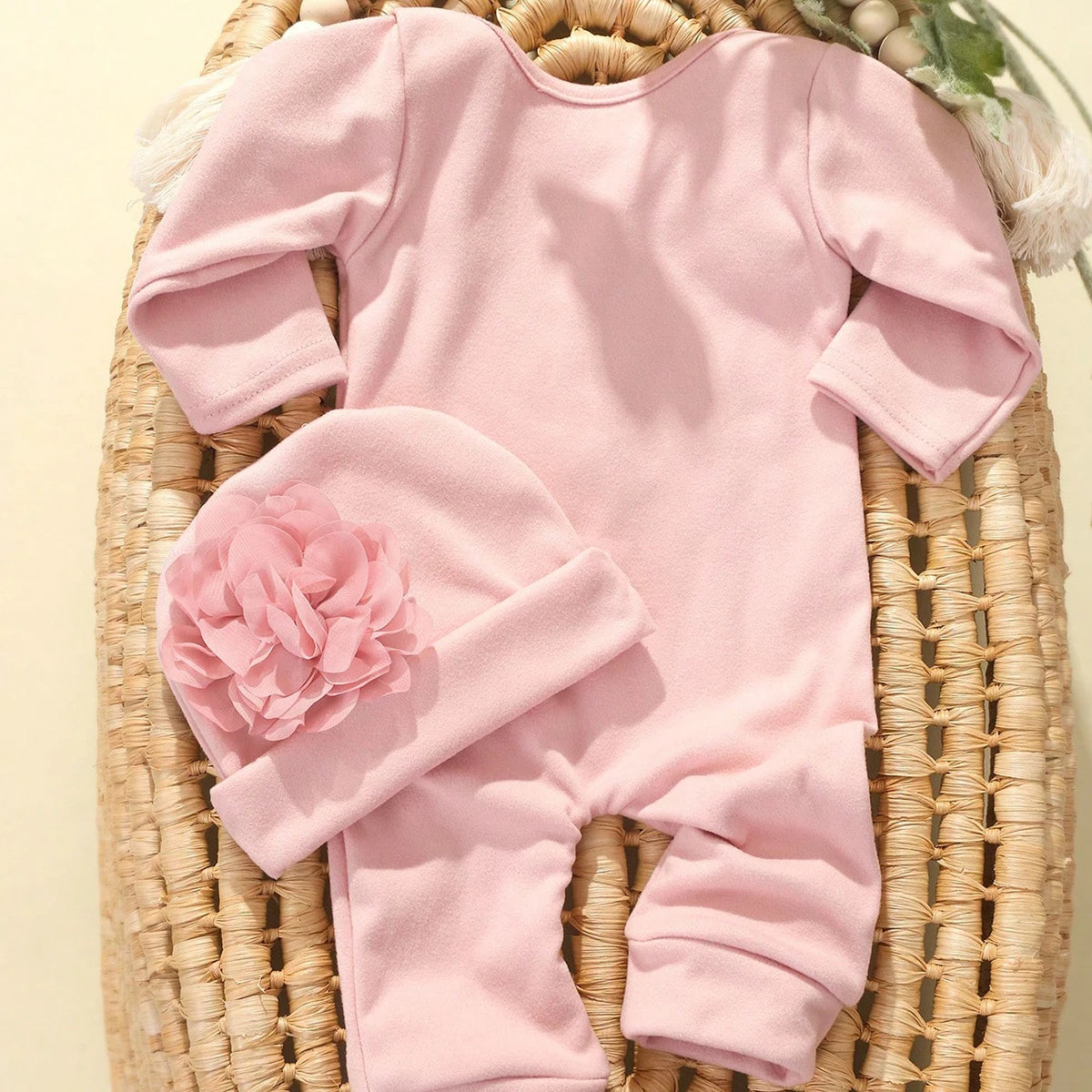 2pcs Newborn Rompers Spring Autumn Baby Girl Clothes Floral Cotton Blend Jumpsuit Overall + Hat Suit for 0-6 months