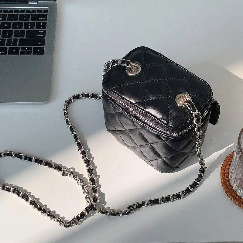 Bag Women's Korean Niche One Shoulder Crossbody Rhombus Chain Bag Premium Sensory Red Packet Fashion Mini Box Bag