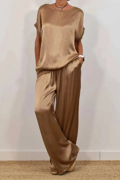 Casual Solid Color Two Piece Set Loose O-neck Short Sleeved Pullover Top Elastic Waist Wide Leg Pants Set Fashio Commuting Set