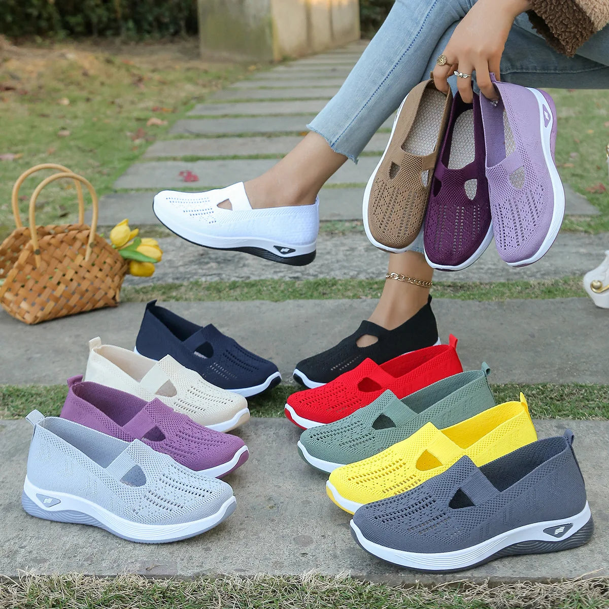 Spring New Women's Sports Shoes, Fashionable, Breathable, Lightweight, Non-slip, Wear-resistant, Casual Sports Shoes, Flat Shoes