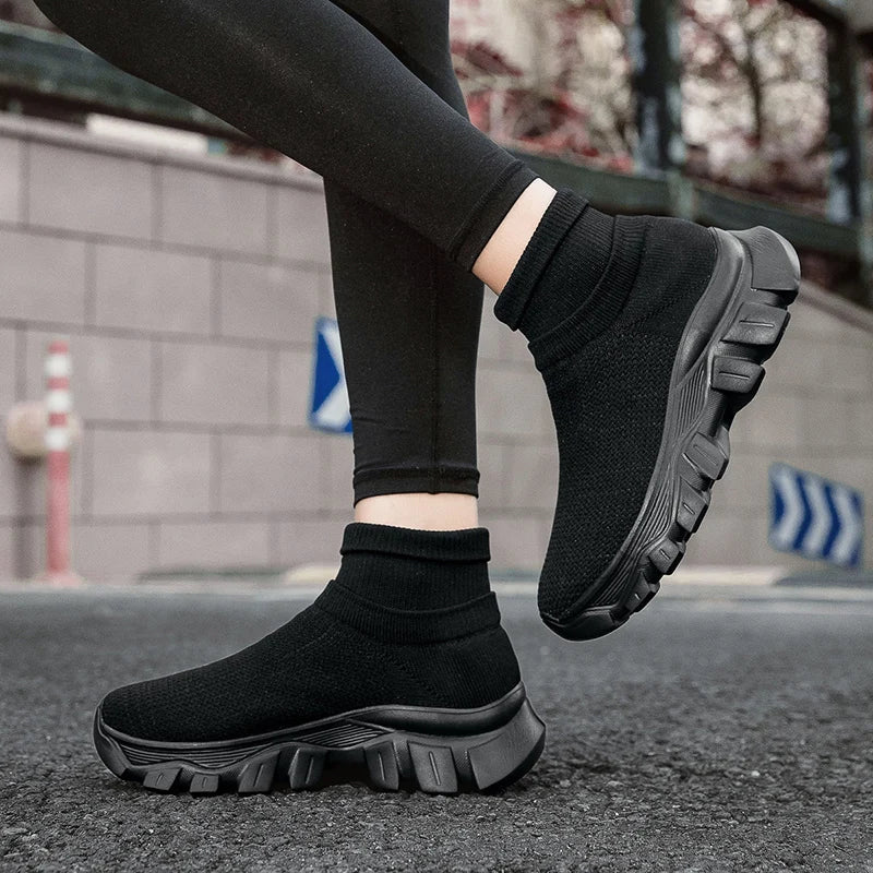 Women Shoes Men Brand Comfortable Sock Boots Non-slip Couple Ankle Boots Thick Soled Tenis Luxury Shoes Unisex Casual Sneakers