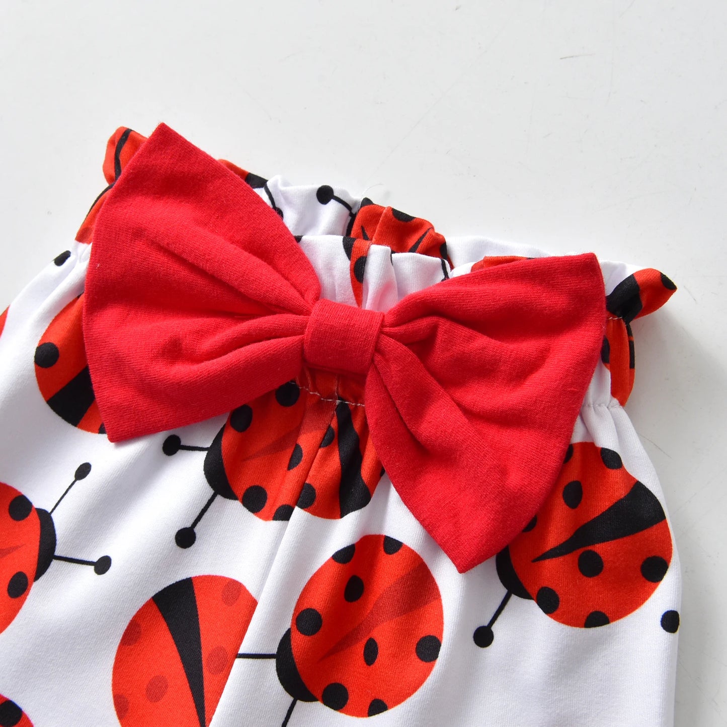 Newborn Baby Girls Clothes Set Long Sleeve Ladybug Print Top and Pants Bow Headband Infant Outfits