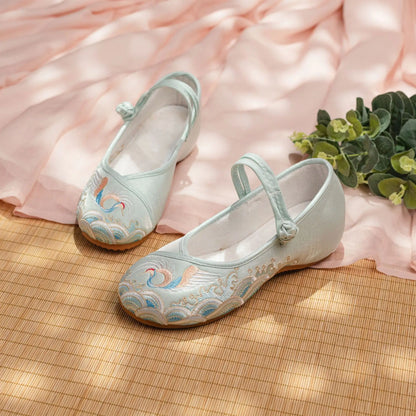 Embroidery Old Beijing Cloth Shoes Streetwear Embroidery Casual Vintage Cheongsam Autumn Sneakers Women Shoes Ethnic Style