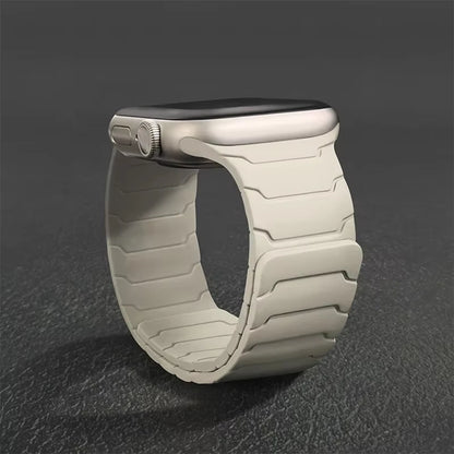 Silicone Magnetic Strap for Apple watch Bands 44mm 40mm 41mm 42mm 46mm 45mm 49mm correa iWatch Series 11 10 SE3 9 8 7 6 Ultra3 2