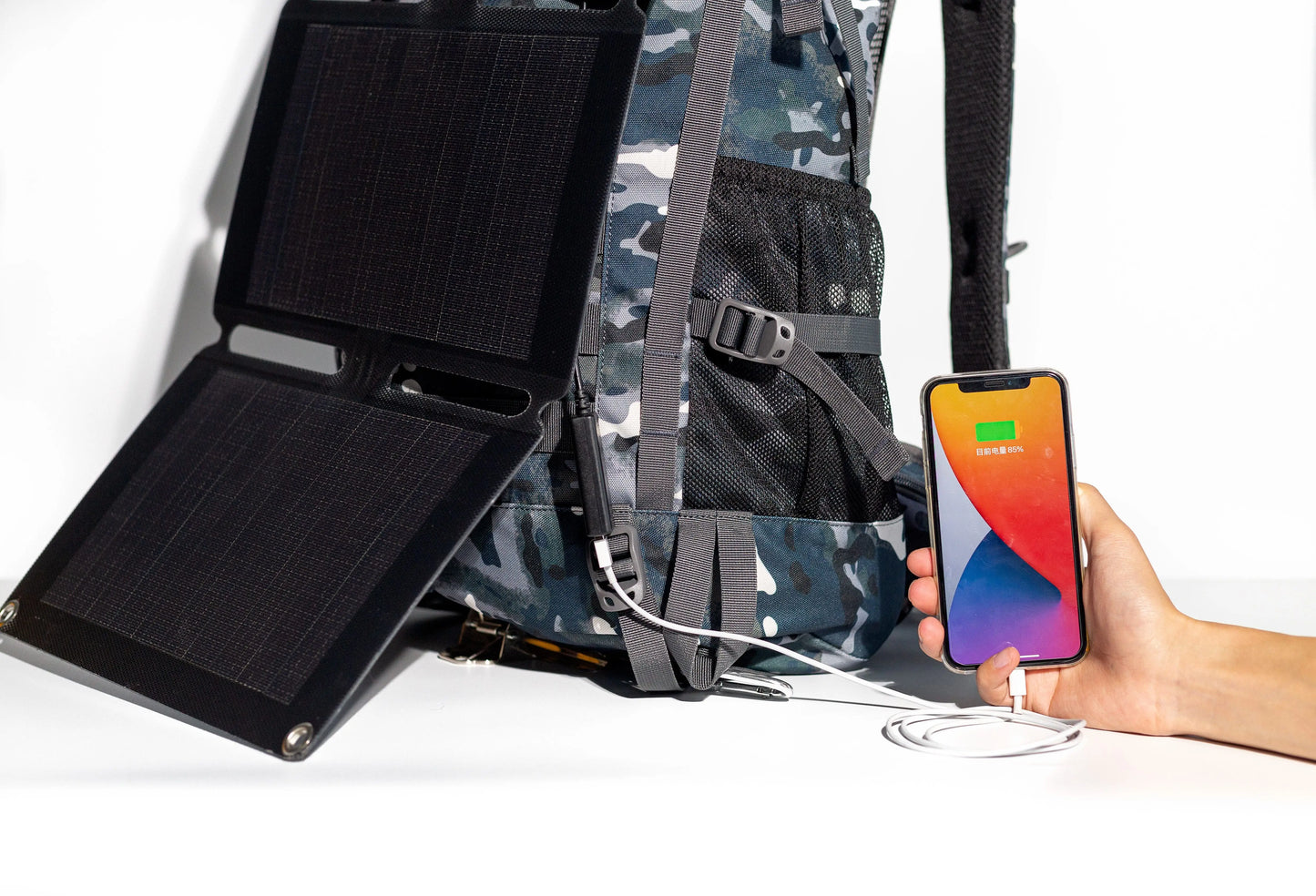 New popular hiking backpack 50l with solar panel outdoor waterproof travel mountaineering bag charger bag