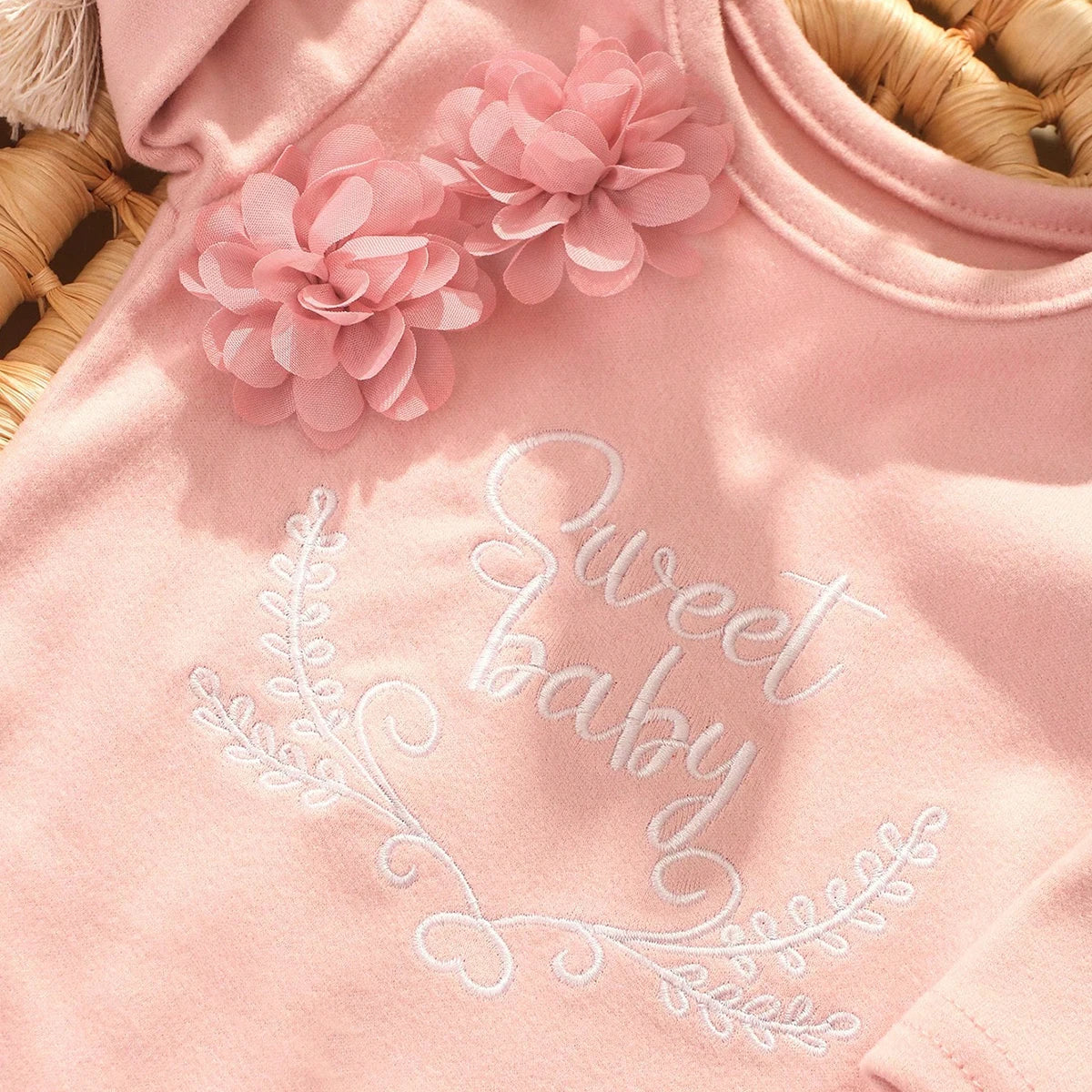 2pcs Newborn Rompers Spring Autumn Baby Girl Clothes Floral Cotton Blend Jumpsuit Overall + Hat Suit for 0-6 months