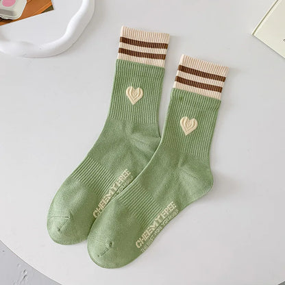 New Women Socks Cute Love With Heart Print Sock Cotton Harajuku Vintage Happy Female Dots Heart Kawaii Sox White Pink Crew Sock