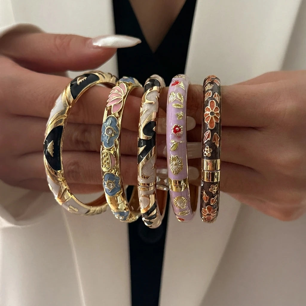 Elegant Enamel Dropped Glaze Flower Texture Bracelet For Women Retro Gold Plated Evil Eye Floral Zircon Bangle Party Jewelry