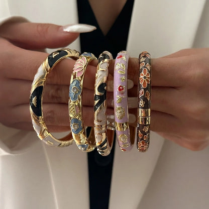 Elegant Enamel Dropped Glaze Flower Texture Bracelet For Women Retro Gold Plated Evil Eye Floral Zircon Bangle Party Jewelry