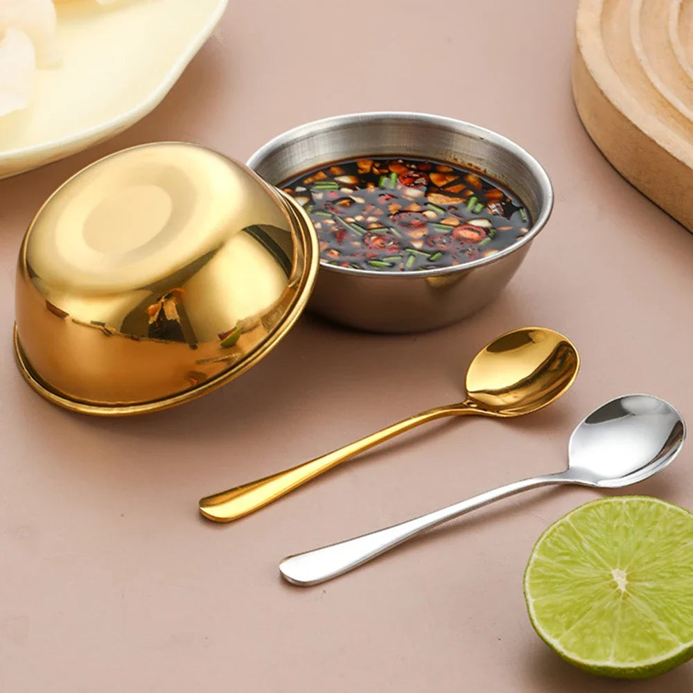 4Pcs Stainless Steel Sauce Dishes and 4Pcs Spoon for Appetizer Seasoning Serving Dishes Sets Tray Spice Plates Kitchen Tableware