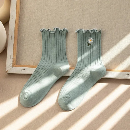 New Style Crew Socks for Women Spring Fashion Cute Flower Long Cotton Socks Japanese Style Breathable Casual Trendy Absorb Sweat