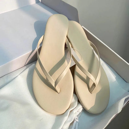 2026 new Spring/summer/women slippers candy-colored beach sandals outdoor wild fashion ladies flip flops