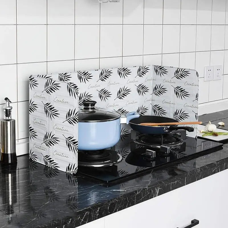 Foldable Aluminum Foil Stove Oil Baffle Plate Kitchen Anti-Splashing Cooking Guard Board Heat Insulation Fry Screen