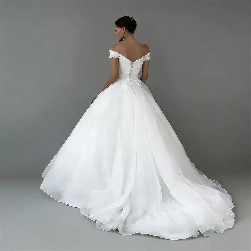 Customized White Princess Off The Shoulder Lace Appliques Wedding Dresses Sweep Train Bridal Gowns A-Line Tulle Bride Dress
